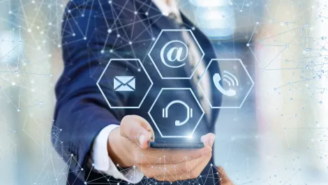 8x8 release blends contact centre and unified comms solutions